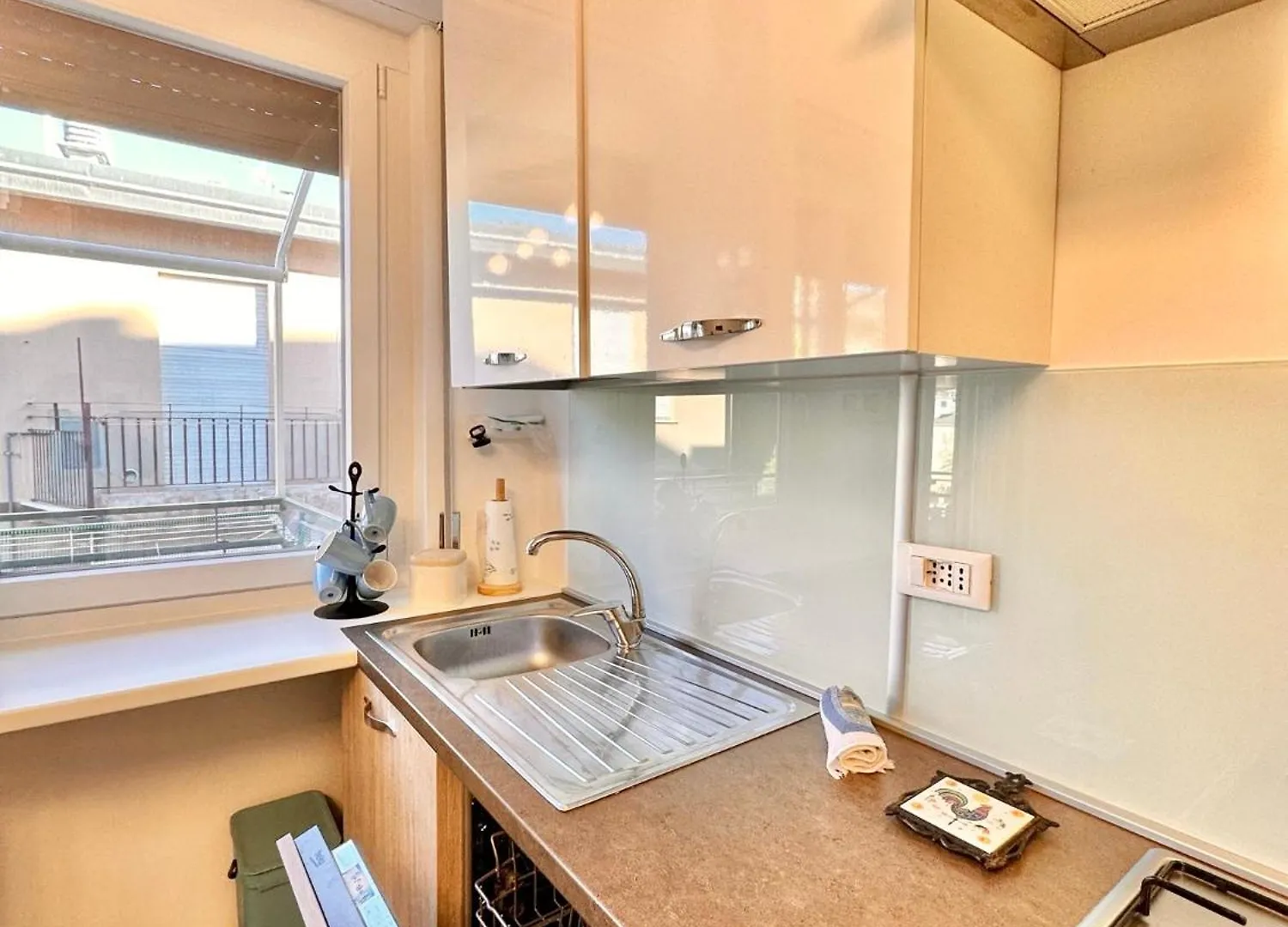 Hostdomus - Casa Tiffany Apartment Finale Ligure