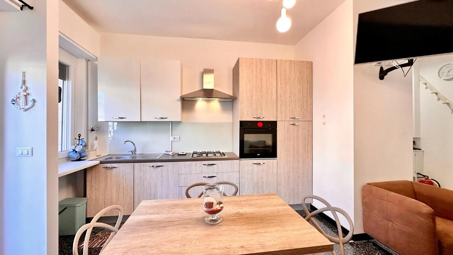 Hostdomus - Casa Tiffany Apartment Finale Ligure